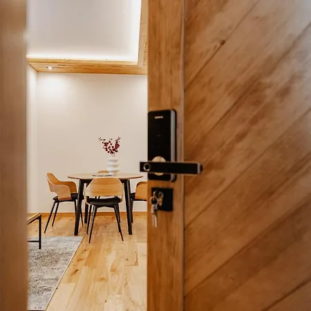 Apartamenty Schronisko Snow Bukowina Tatrzańska Zewnętrze zdjęcie
